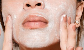7 توصیه مهم برای اسکراب پوست