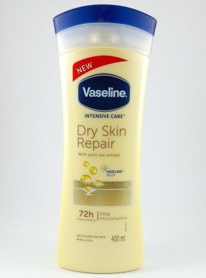 لوسیون بدن Vaseline مدل Dray Skin Repair